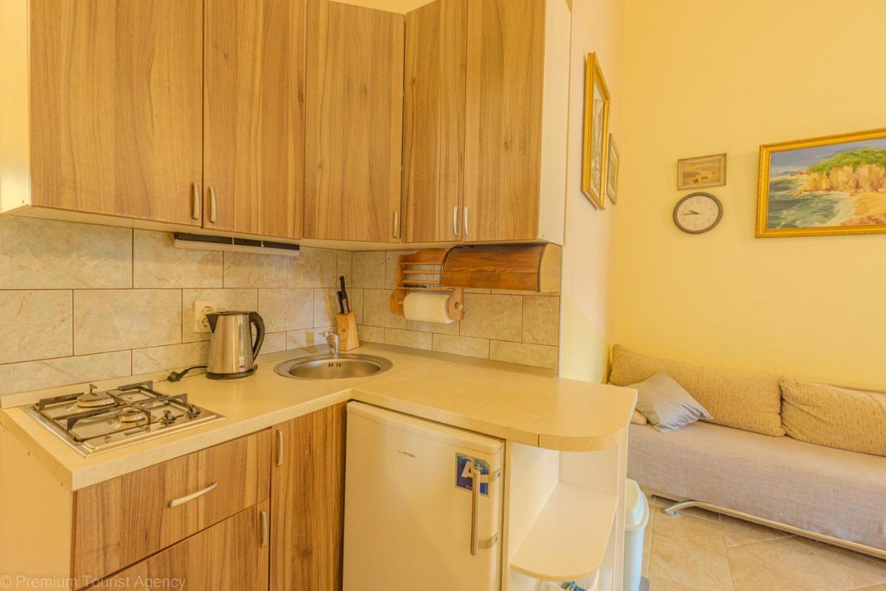 Zdenko Apartment Metajna Exterior photo